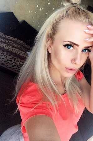 Катя, 89585787571