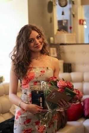 дина, 89923298468