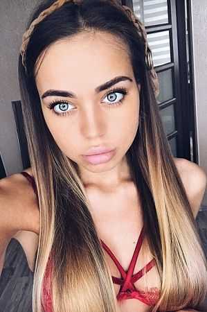 Лиза, 89585787571