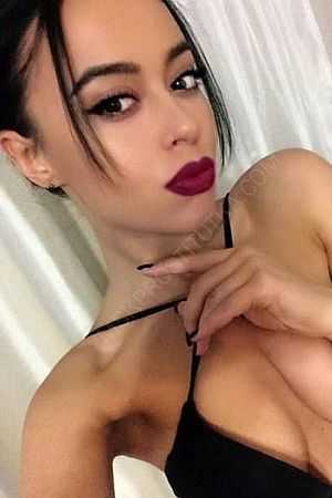 Анеля, 89585787571