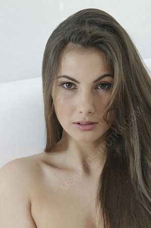 Алина, 89856746414